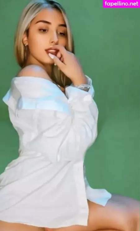 Shirley Gutierrez OnlyFans Thumbnail #sBJT3TTmSU