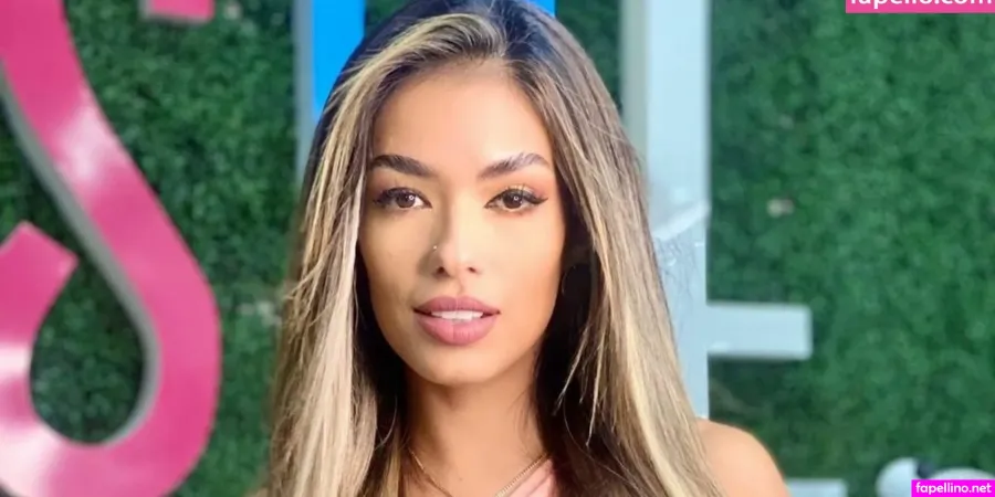 Shirleyarica OnlyFans Thumbnail #MoAtzNfc7e