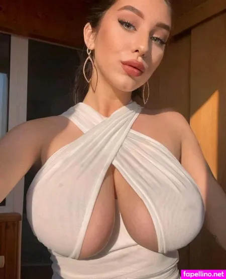 Shirleyrosee OnlyFans Thumbnail #Tucj4KlXp4