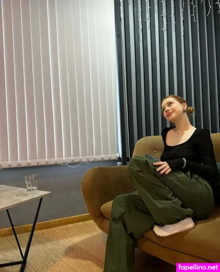 Shirleywhitney OnlyFans Thumbnail #DPdFukW55y