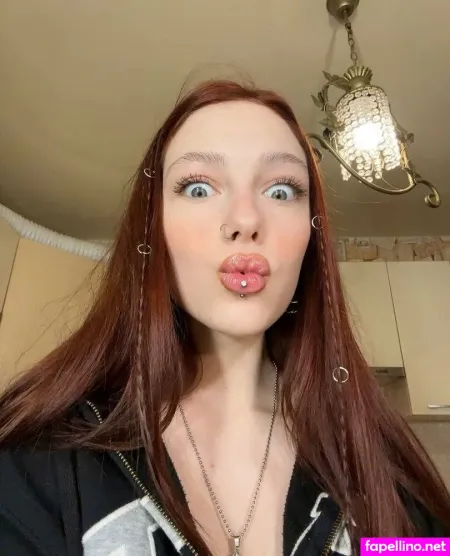 Shirleywhitney OnlyFans Thumbnail #XEskGzP9O9