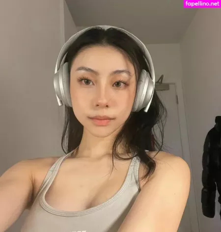 Shirliz Leee OnlyFans Thumbnail #0tjuf4sLuo