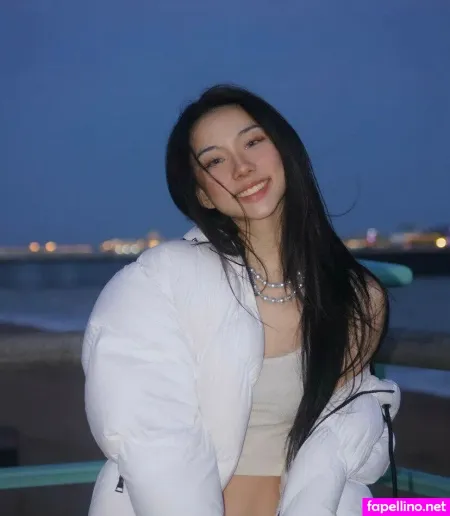 Shirlizleee OnlyFans Thumbnail #WqnS4uVMWY