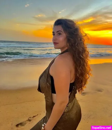 Shivaleeka Oberoi OnlyFans Thumbnail #Uwba2KnaZ3