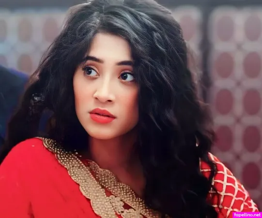 Shivangi Joshi OnlyFans Thumbnail #zLQpqCGE8w