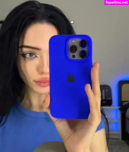 Shmakovajojo OnlyFans Thumbnail #Q2sCirbBOG