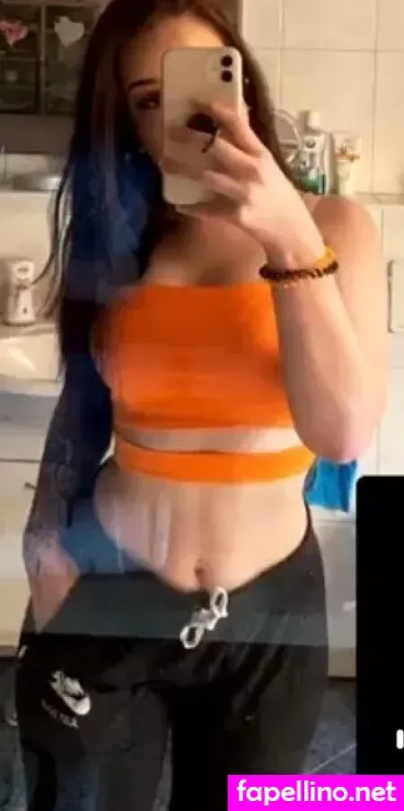 Shmihle OnlyFans Thumbnail #IOKXzz0xP7