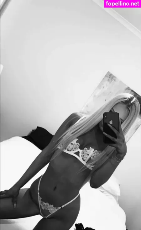 Shona Lowick OnlyFans Thumbnail #wXyyomT5Bs