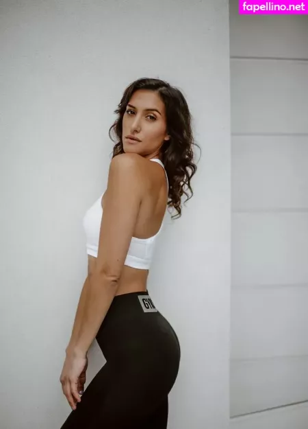 Shootwithmads OnlyFans Thumbnail #TUqaHc2tX3