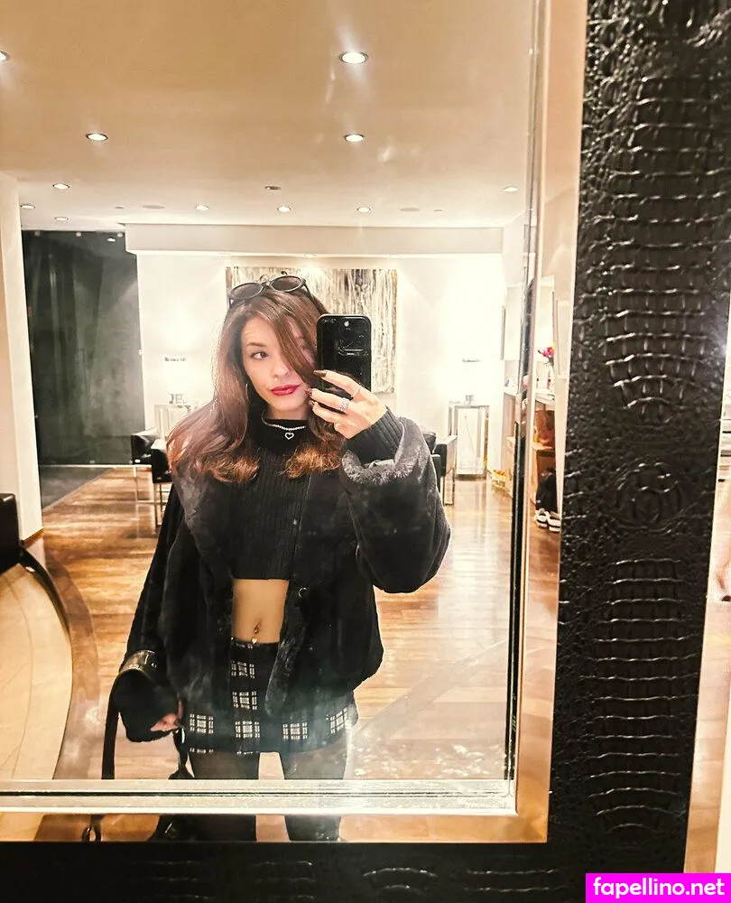 ashleykutcher, shorrtnsweeet Nude Leaked OnlyFans Photo #5hQfLlf7PE