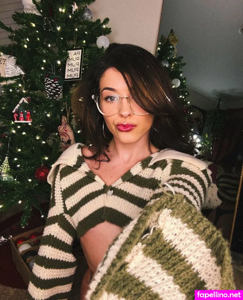 ashleykutcher, shorrtnsweeet Nude Leaked OnlyFans Photo #S0M3ACDjfM