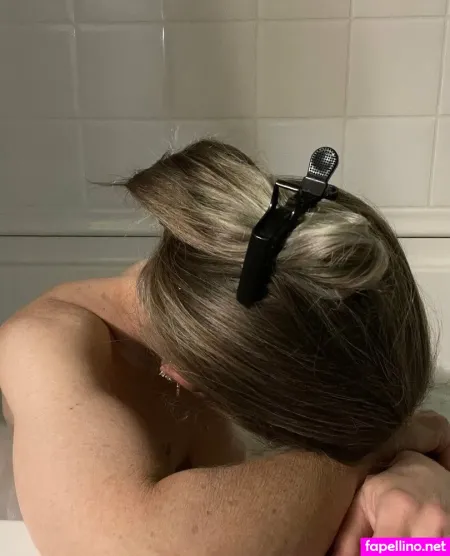 Shortnsweetgal1 OnlyFans Thumbnail #iRV0TsL322