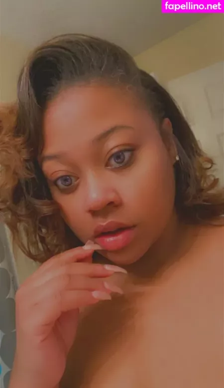 Shortstacc OnlyFans Thumbnail #3Ad2Z1j8O2