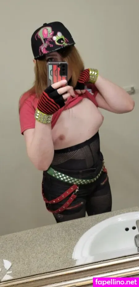 Shortstackfennec OnlyFans Thumbnail #25rOr2KaG7