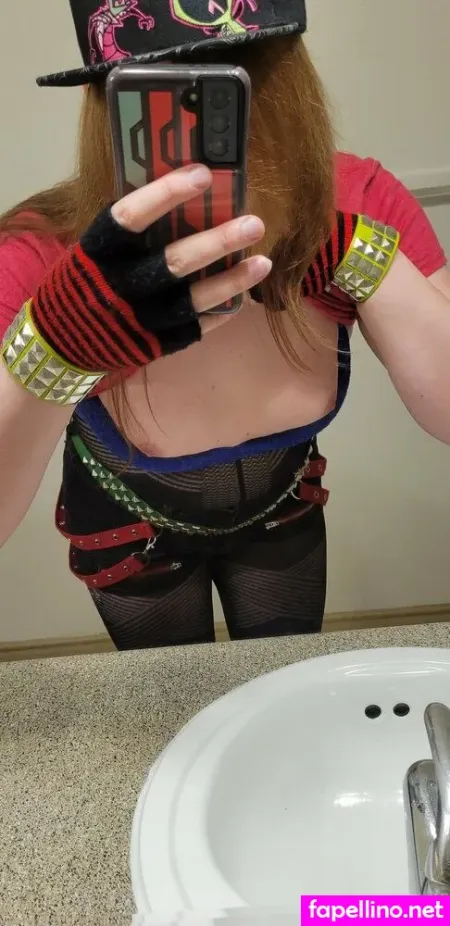 Shortstackfennec OnlyFans Thumbnail #57r4KmmTZw