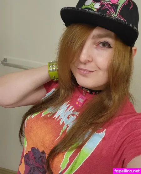 Shortstackfennec OnlyFans Thumbnail #IQLAQBjVFn