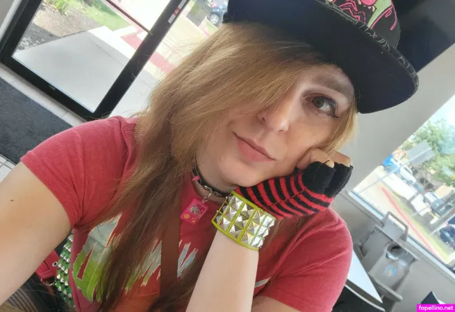 Shortstackfennec OnlyFans Thumbnail #wXh0NCSHeg