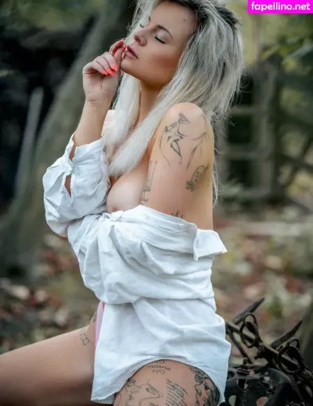 Shorty Holly OnlyFans Thumbnail #IBSqf0WqYF