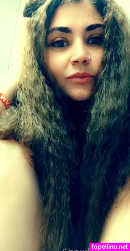 Showbunny69 OnlyFans Thumbnail #dPxZ8p4Rky