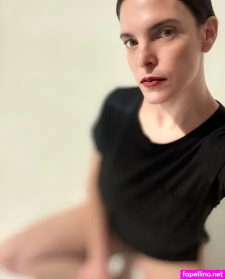 Showmethemoni 1 OnlyFans Thumbnail #Dg2vTWqxeL