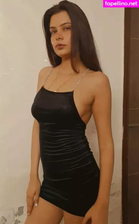 Shraddhaforyou OnlyFans Thumbnail #0NMsDimDL5