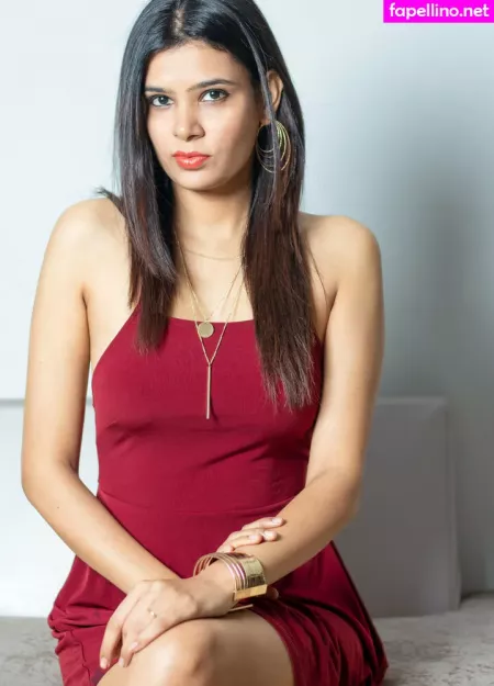 Shraddhaforyou OnlyFans Thumbnail #0TKif5pzrc