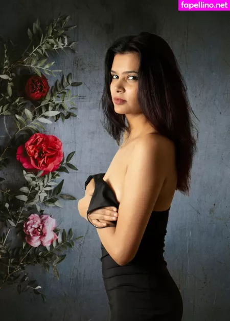 Shraddhaforyou OnlyFans Thumbnail #2ACdgccqiG