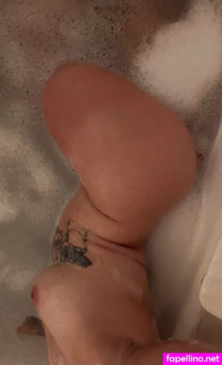 Shreddybetty OnlyFans Thumbnail #4qd6uDqUwj