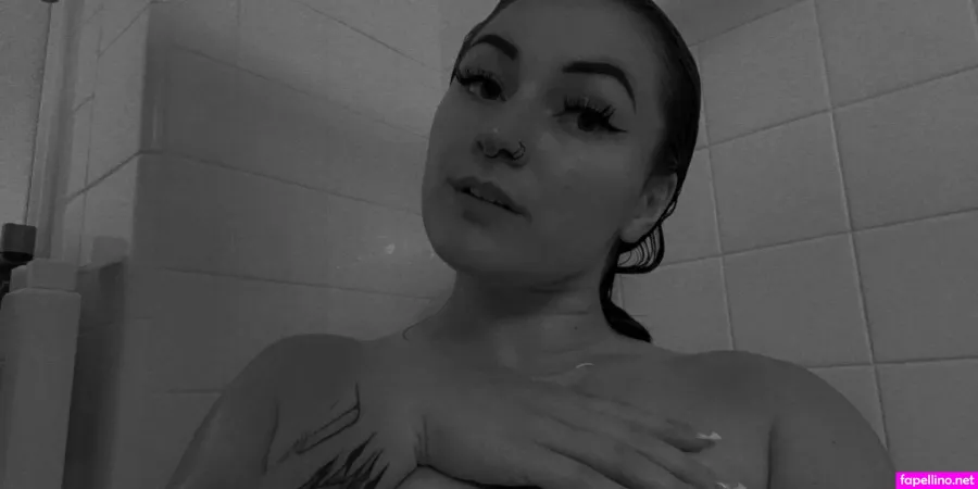 Shreddybetty OnlyFans Thumbnail #tDmCtXCatN