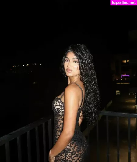 Shreya Verma OnlyFans Thumbnail #vGZmNsOnXt