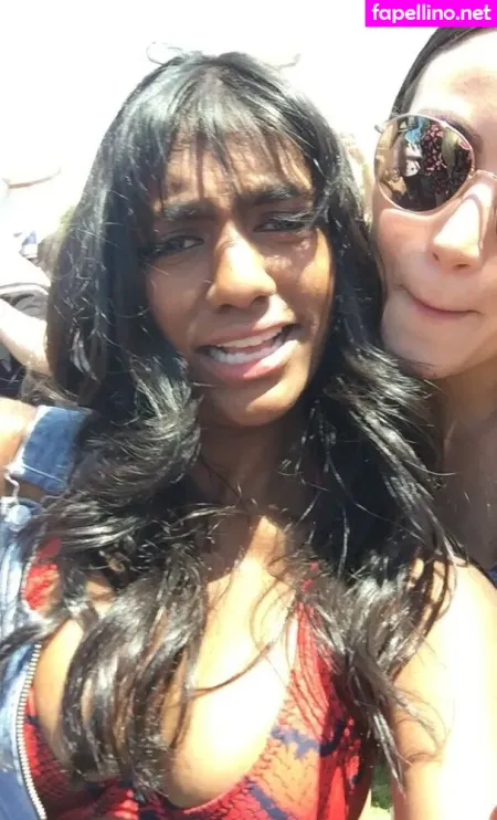 Shreyanaidoo OnlyFans Thumbnail #0kbU39btwa