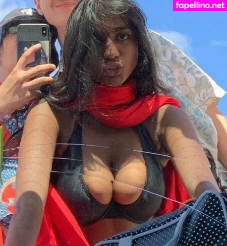 Shreyanaidoo OnlyFans Thumbnail #GS7vPd7yZb