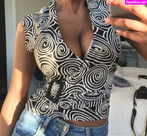 Shreyanaidoo OnlyFans Thumbnail #H7PzIwguun