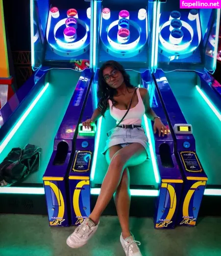 Shreyanaidoo OnlyFans Thumbnail #Q5xM64Q8o7