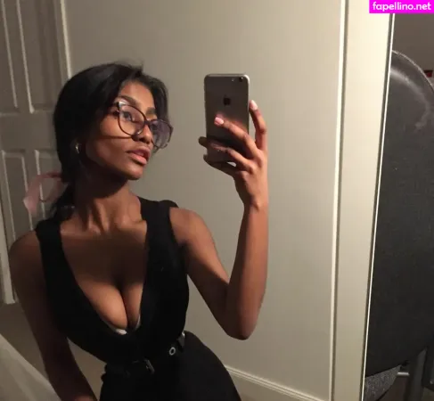 Shreyanaidoo OnlyFans Thumbnail #VJsP7X7MTF