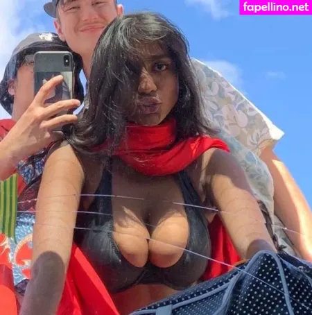 Shreyanaidoo OnlyFans Thumbnail #VnnFDfppO3