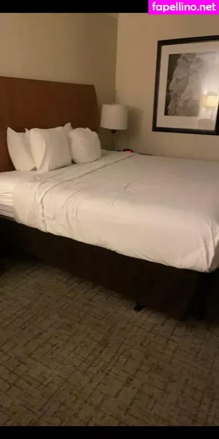 Shrimpshooting OnlyFans Thumbnail #xGi3zI1xcA