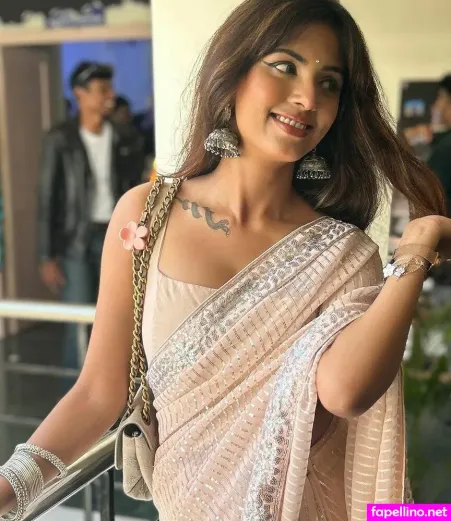 Shristi Dasgupta OnlyFans Thumbnail #SGgwIEQgKf