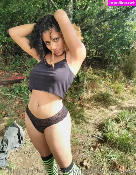 Shroomiebabiuncensored OnlyFans Thumbnail #wLe3TixyPA