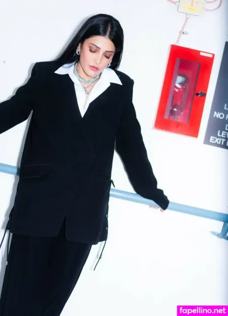 Shruti Haasan OnlyFans Thumbnail #JnSlyA5mG4