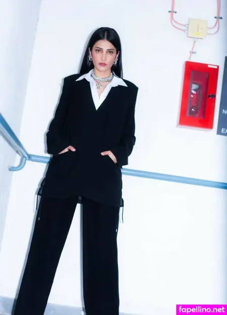 Shruti Haasan OnlyFans Thumbnail #roVaH62J6m