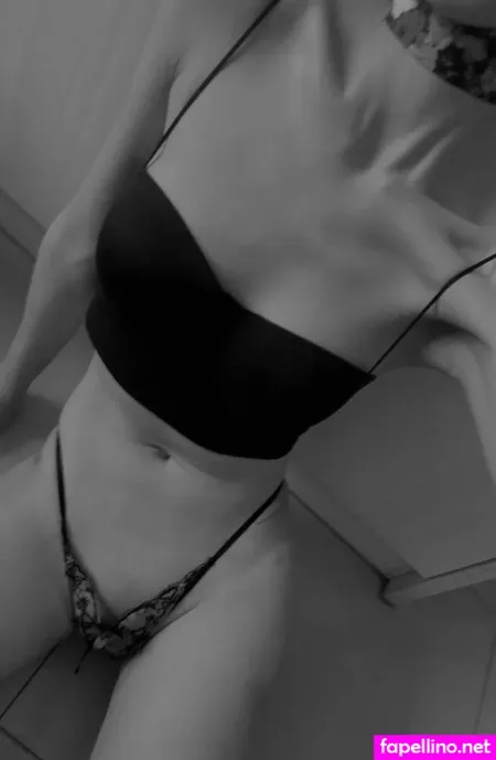 Shu Olivia1104 OnlyFans Thumbnail #SeDMDFE7Ju