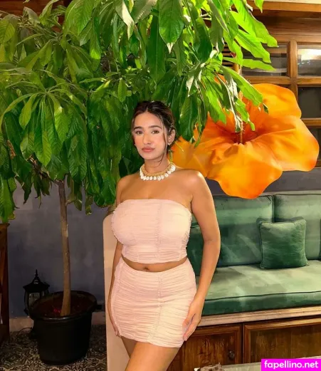 Shubhna Agarwal OnlyFans Thumbnail #YjVC1mWPWF