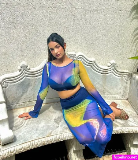 Shubhna Agarwal OnlyFans Thumbnail #cliiWOJEJj