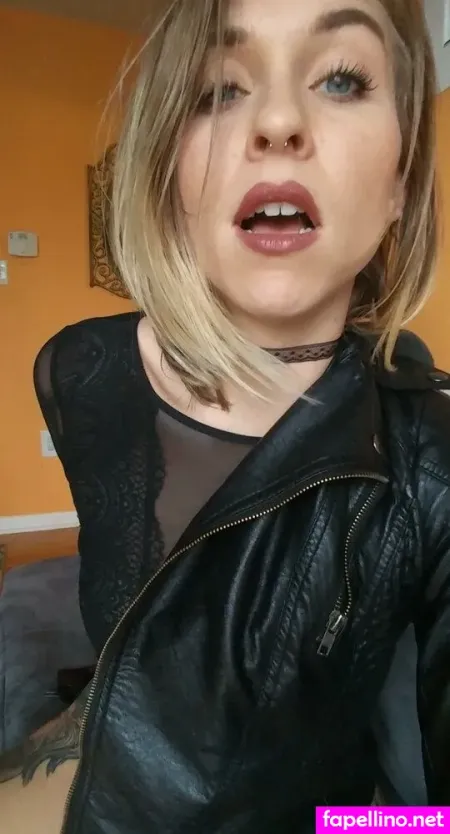 Shugarshorts OnlyFans Thumbnail #8oqbvMT6xD