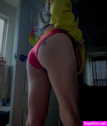 Shugr OnlyFans Thumbnail #tXQkX2F320