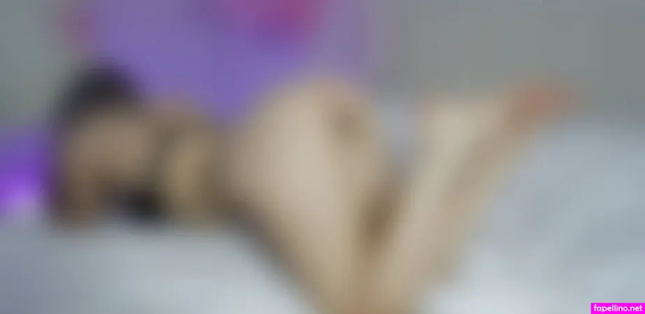 Shulochka OnlyFans Thumbnail #UrnOrUmtpX