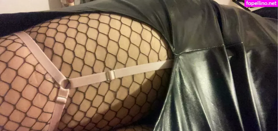 Shutup69sitdown OnlyFans Thumbnail #DoD6rVjIFM