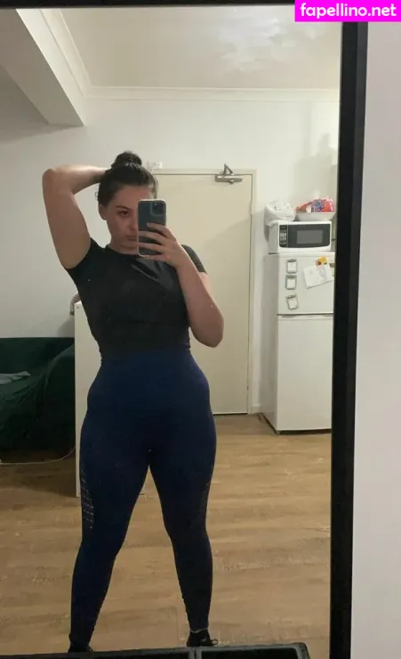 Shutupmichaelaa OnlyFans Thumbnail #0VP1Zv2yM2