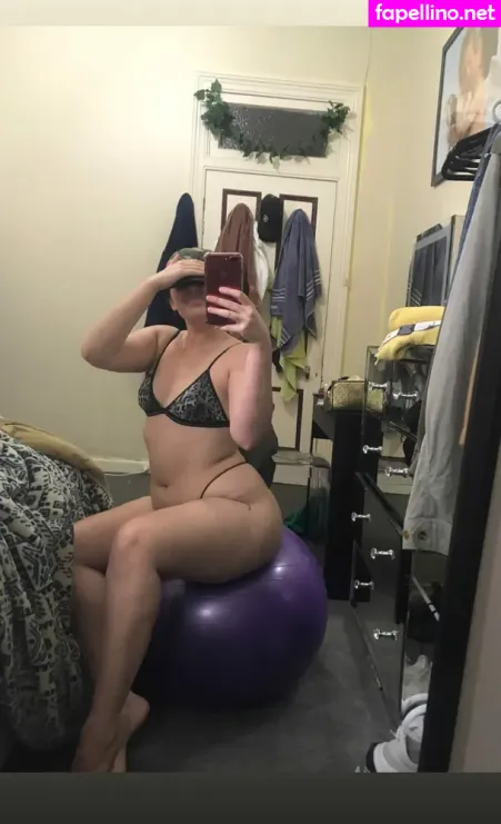 Shutupmichaelaa OnlyFans Thumbnail #3Xec1pZNuB